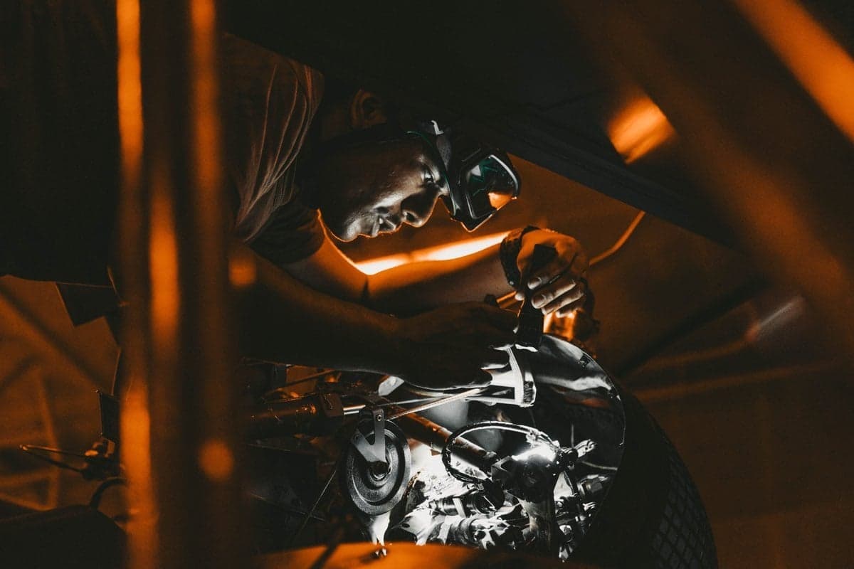 Selat Hormuz Ditutup, Ini Strategi yang Diterapkan 8 Negara Atasi Krisis Energi Selat Hormuz Ditutup, Ini Strategi yang Diterapkan 8 Negara Atasi Krisis Energi