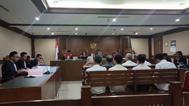 8 Terdakwa Kasus Pemerasan RPTKA Dituntut 4 sampai 9,5 Tahun Penjara 8 Terdakwa Kasus Pemerasan RPTKA Dituntut 4 sampai 9,5 Tahun Penjara