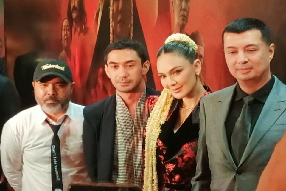 Film Suzzanna Santet Dosa di Atas Dosa Tembus 1 Juta Penonton, Luna Maya: Pencapaian yang Berkesan Film Suzzanna Santet Dosa di Atas Dosa Tembus 1 Juta Penonton, Luna Maya: Pencapaian yang Berkesan