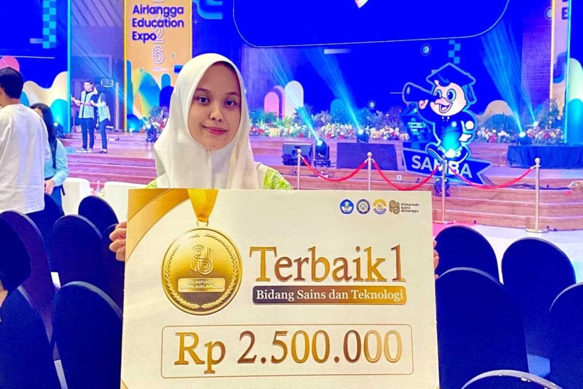 Kisah Rosa Alba, Iseng Ikut OSA Malah Diterima FK Unair Jalur Golden Ticket 2026 Kisah Rosa Alba, Iseng Ikut OSA Malah Diterima FK Unair Jalur Golden Ticket 2026