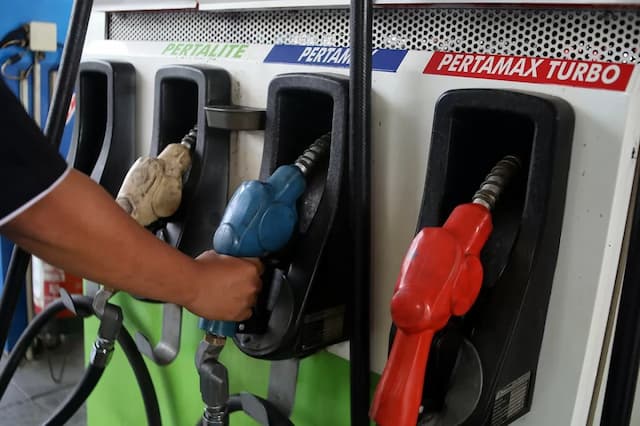 Heboh! Harga Bensin Pertamax Naik Sampai Rp17.850 per Liter Awal April Heboh! Harga Bensin Pertamax Naik Sampai Rp17.850 per Liter Awal April