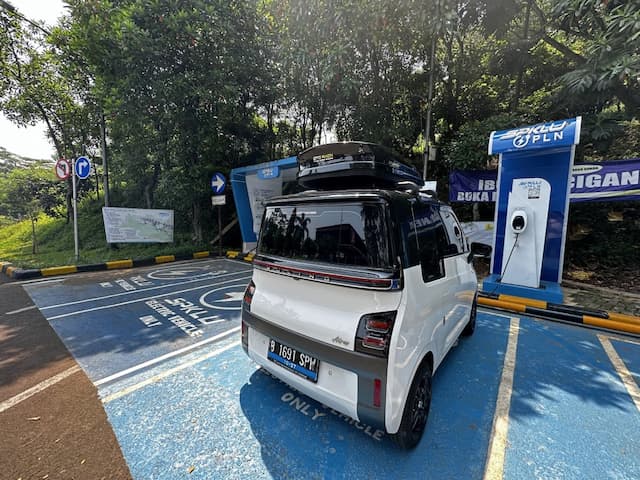 Perang Iran-AS Bikin Warga Asia Ramai-Ramai Borong Mobil Listrik! Perang Iran-AS Bikin Warga Asia Ramai-Ramai Borong Mobil Listrik!