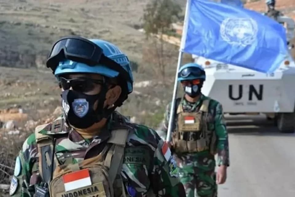 3 Prajurit TNI Gugur di Lebanon Dapat Santunan Rp1,8 Miliar dan Kenaikan Pangkat Luar Biasa 3 Prajurit TNI Gugur di Lebanon Dapat Santunan Rp1,8 Miliar dan Kenaikan Pangkat Luar Biasa
