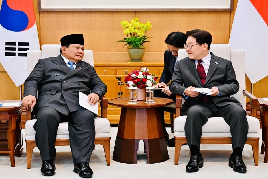 Bertemu Prabowo, Presiden Korsel Lee Jae Myung Belasungkawa Gugurnya 3 Prajurit TNI di Lebanon Bertemu Prabowo, Presiden Korsel Lee Jae Myung Belasungkawa Gugurnya 3 Prajurit TNI di Lebanon