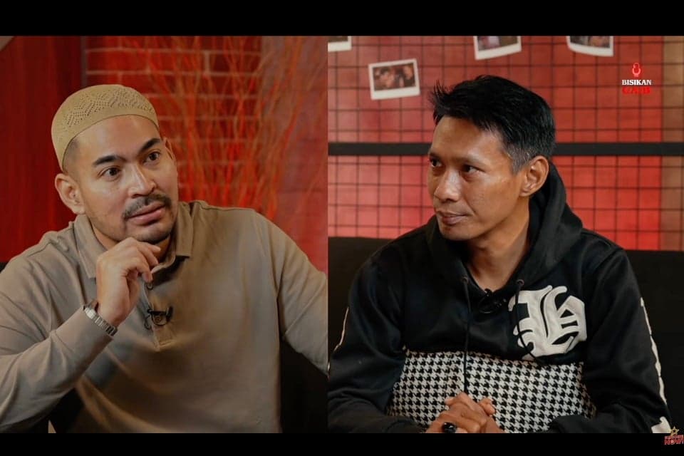 Tasbih Misterius Kembali Sendiri, Diduga Diantar Sosok Tak Kasat Mata Tasbih Misterius Kembali Sendiri, Diduga Diantar Sosok Tak Kasat Mata