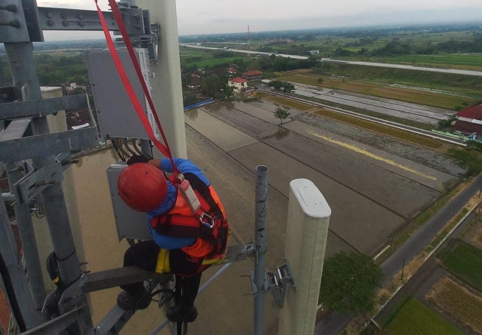Dari WhatsApp hingga Netflix, Ini Biang Kerok Lonjakan Trafik 21 XLSMART Saat Lebaran Dari WhatsApp hingga Netflix, Ini Biang Kerok Lonjakan Trafik 21 XLSMART Saat Lebaran