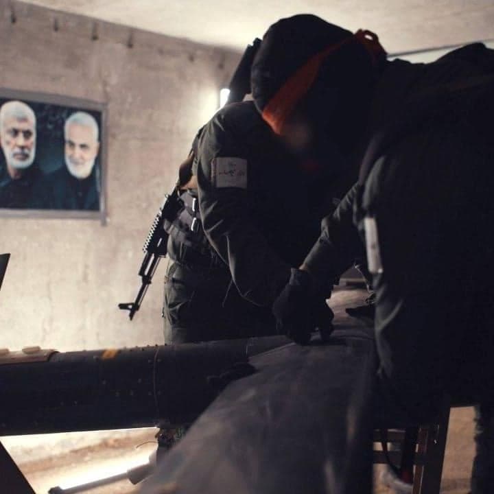 Kelompok Bersenjata Irak Klaim Bertanggung Jawab atas Serangan di Pangkalan AS Kelompok Bersenjata Irak Klaim Bertanggung Jawab atas Serangan di Pangkalan AS