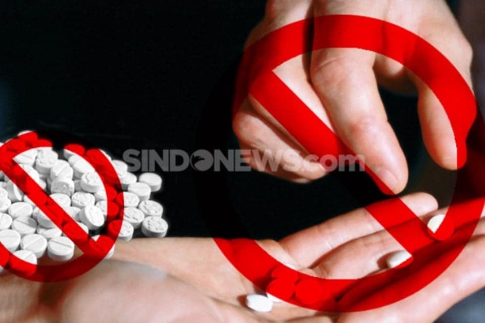 Polisi Bongkar Laboratorium Ekstasi dan Happy Water di Apartemen Cipinang Polisi Bongkar Laboratorium Ekstasi dan Happy Water di Apartemen Cipinang