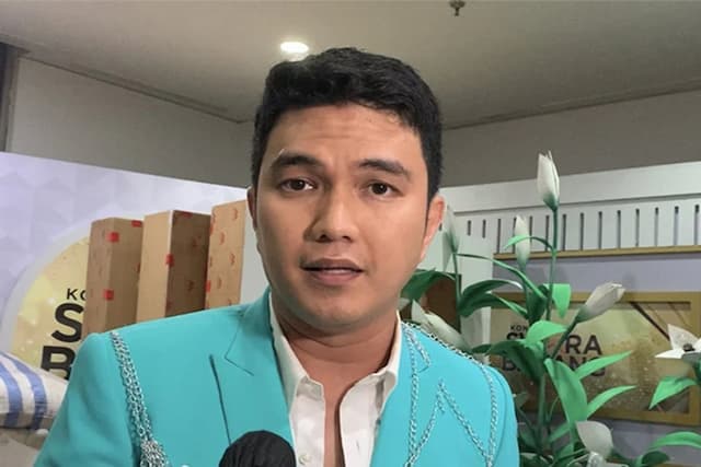 Doakan Vidi Aldiano, Aldi Taher Beri Pesan Menyentuh Aldi Taher untuk Pejuang Kanker Doakan Vidi Aldiano, Aldi Taher Beri Pesan Menyentuh Aldi Taher untuk Pejuang Kanker