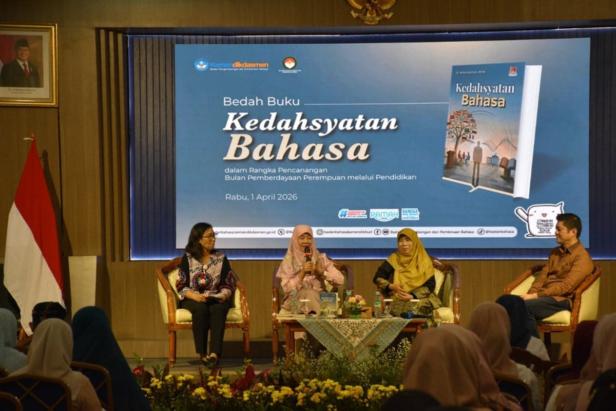 Bedah Buku Kedahsyatan Bahasa, Bahas Peran Bahasa dan Perempuan Bedah Buku Kedahsyatan Bahasa, Bahas Peran Bahasa dan Perempuan