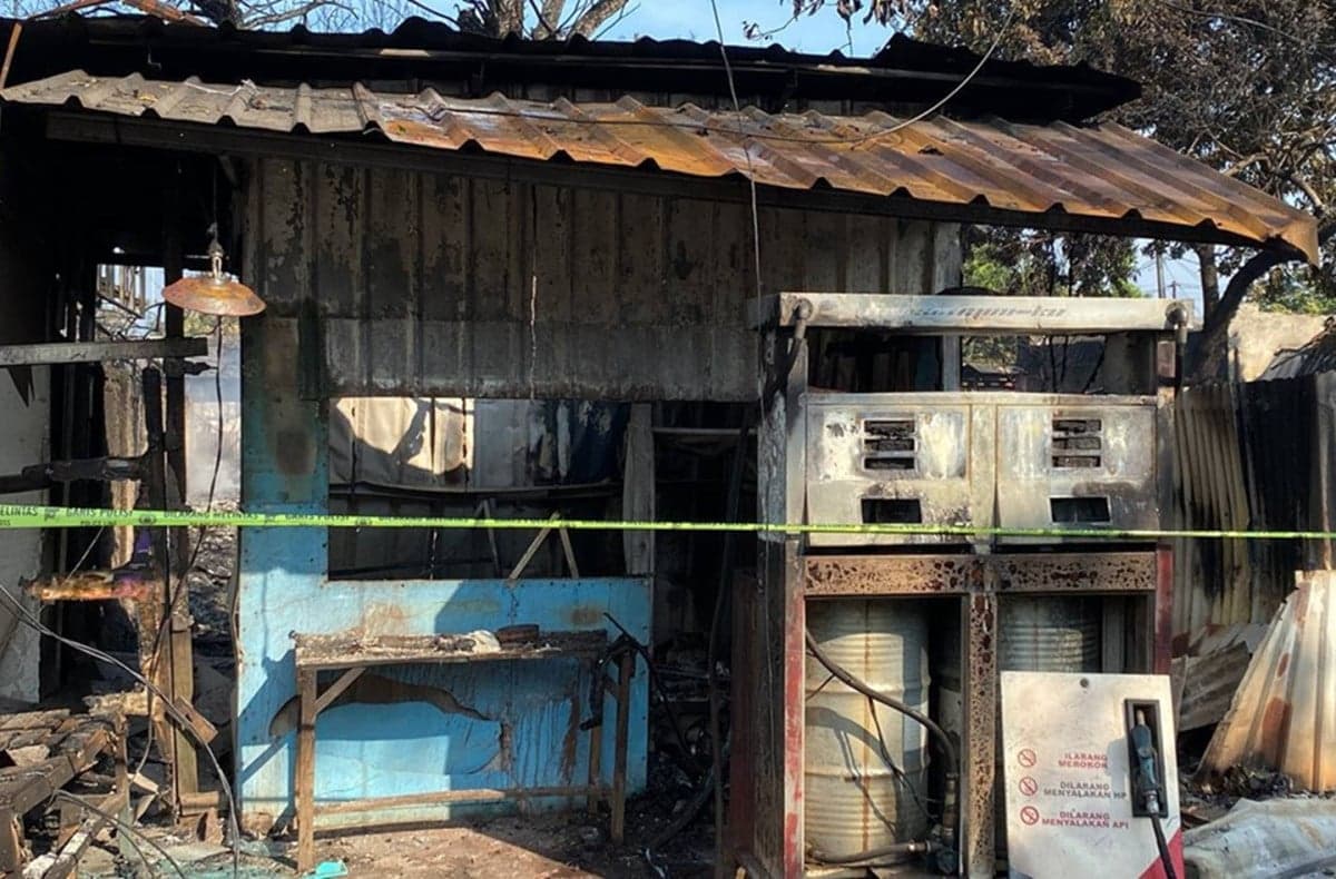 Korban Kebakaran SPBE Cimuning Bekasi Jadi 17 Orang Korban Kebakaran SPBE Cimuning Bekasi Jadi 17 Orang