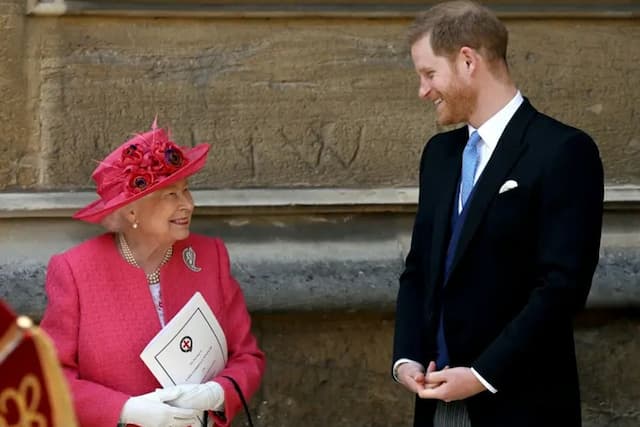Terungkap! Ratu Elizabeth II Tak Mau Teleponan Berdua dengan Pangeran Harry, Ini Alasannya Terungkap! Ratu Elizabeth II Tak Mau Teleponan Berdua dengan Pangeran Harry, Ini Alasannya