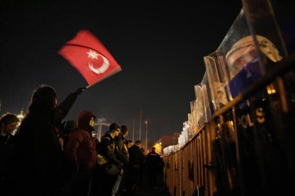 Krisis Energi Global, Turki Naikkan Tarif Listrik dan Gas Rumah Tangga 25 Krisis Energi Global, Turki Naikkan Tarif Listrik dan Gas Rumah Tangga 25