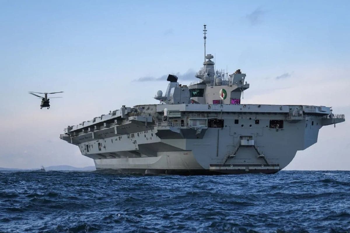 Trump Kembali Mengejek 2 Kapal Induk Inggris: Tua dan Rusak! Trump Kembali Mengejek 2 Kapal Induk Inggris: Tua dan Rusak!