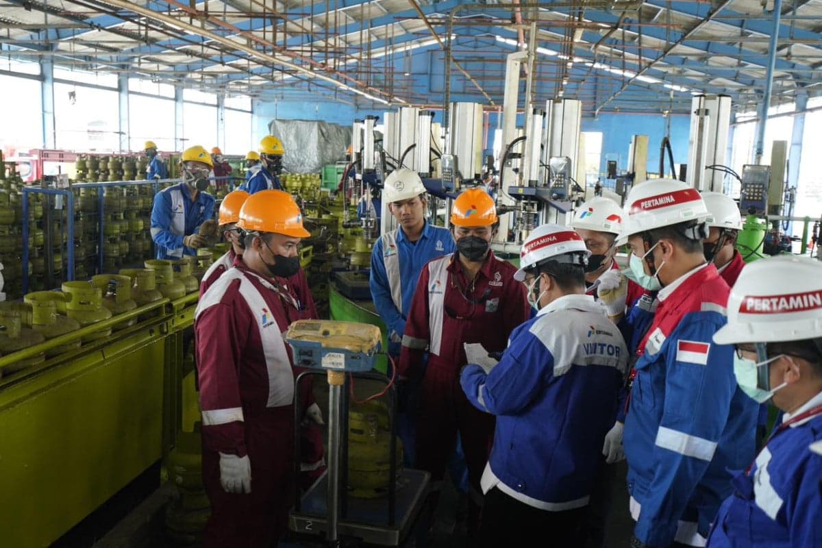 Pertamina dan Ditjen Migas Tinjau Distribusi LPG, Pastikan Pasokan Aman Pertamina dan Ditjen Migas Tinjau Distribusi LPG, Pastikan Pasokan Aman