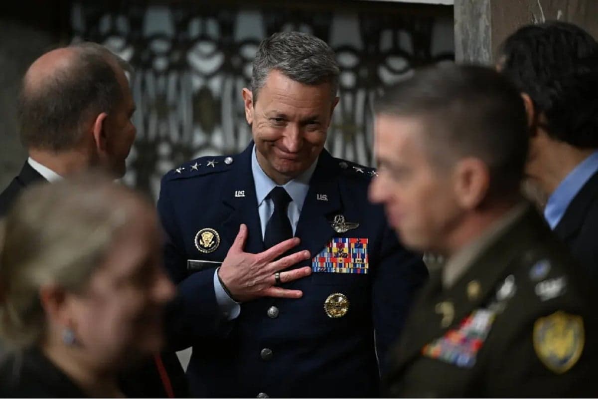 6 Jenderal Bintang 4 AS Ini Pernah Peringatkan Trump soal Risiko Perang Besar Melawan Iran 6 Jenderal Bintang 4 AS Ini Pernah Peringatkan Trump soal Risiko Perang Besar Melawan Iran