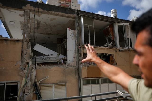 Drone-drone Iran Gempur Pangkalan Kuwait, 15 Tentara AS Terluka Drone-drone Iran Gempur Pangkalan Kuwait, 15 Tentara AS Terluka