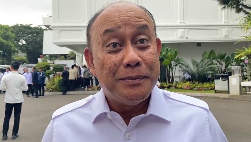 Kepala BGN Sebut Harga Motor Listrik untuk SPPG di Bawah Pasaran Kepala BGN Sebut Harga Motor Listrik untuk SPPG di Bawah Pasaran