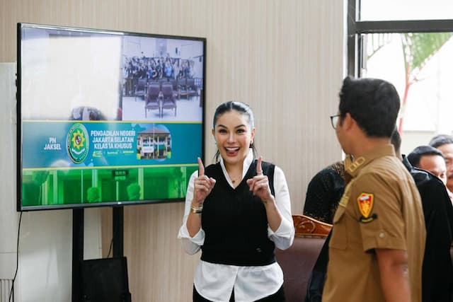 Kuasa Hukum Nikita Mirzani Protes Sidang Ditutup saat Tunggu Saksi, Ini Respons Pihak Reza Gladys Kuasa Hukum Nikita Mirzani Protes Sidang Ditutup saat Tunggu Saksi, Ini Respons Pihak Reza Gladys