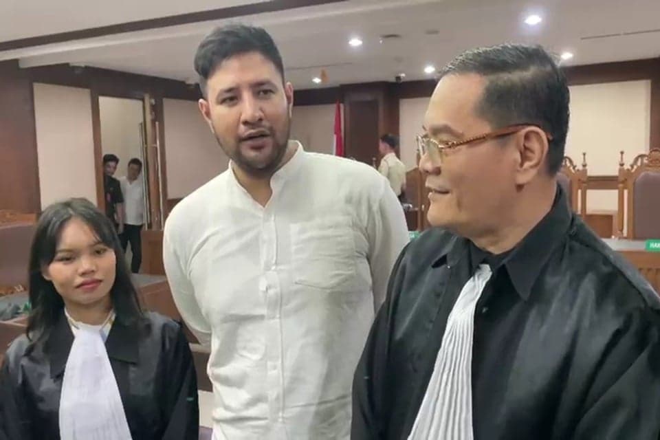 JPU Tolak Pleidoi Ammar Zoni, Tetap Tuntut 9 Tahun Penjara di Kasus Peredaran Narkoba di Rutan JPU Tolak Pleidoi Ammar Zoni, Tetap Tuntut 9 Tahun Penjara di Kasus Peredaran Narkoba di Rutan