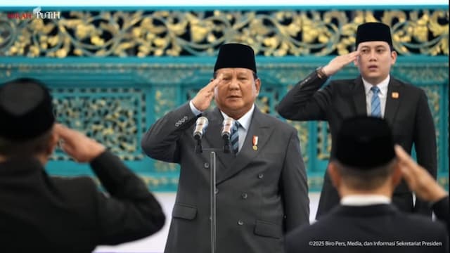 Prabowo Saksikan Pengucapan Sumpah Hakim MK dan Anggota Ombudsman serta Lantik Dubes Prabowo Saksikan Pengucapan Sumpah Hakim MK dan Anggota Ombudsman serta Lantik Dubes