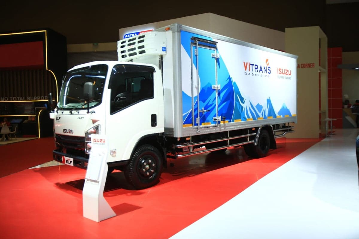 Hadir di GIICOMVEC 2026, Isuzu ELF Refrigerator Siap Dukung Sektor Cold Chain Hadir di GIICOMVEC 2026, Isuzu ELF Refrigerator Siap Dukung Sektor Cold Chain