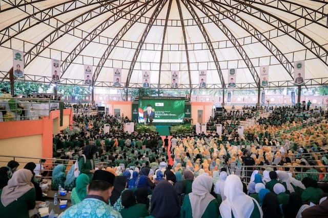 Muktamar XXI Mathlaul Anwar Resmi Dibuka, Menag Tegaskan Pentingnya Peran Organisasi Keagamaan Muktamar XXI Mathlaul Anwar Resmi Dibuka, Menag Tegaskan Pentingnya Peran Organisasi Keagamaan