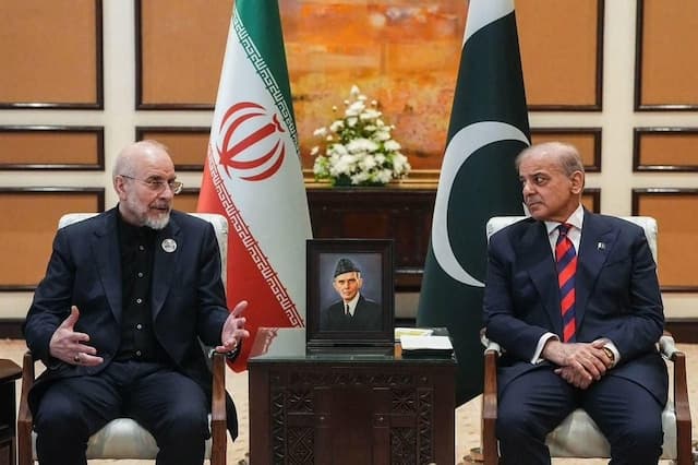 Perundingan di Islamabad Buntu, Iran: Diplomasi Tak Akan Pernah Berakhir Perundingan di Islamabad Buntu, Iran: Diplomasi Tak Akan Pernah Berakhir