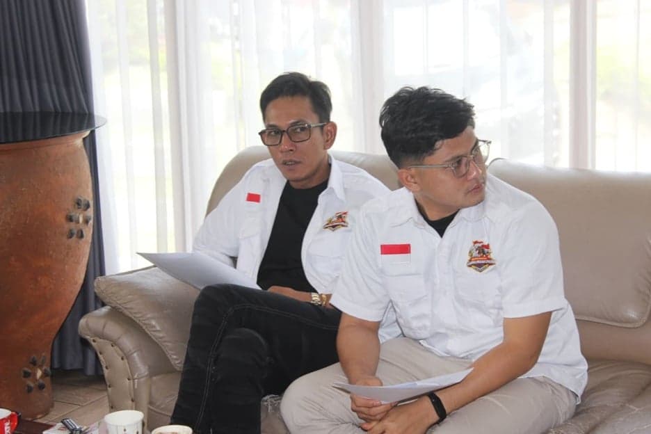 Soroti Pernyataan Saiful Mujani, Bendum Brigade Garuda Tekankan Etika Demokrasi Soroti Pernyataan Saiful Mujani, Bendum Brigade Garuda Tekankan Etika Demokrasi