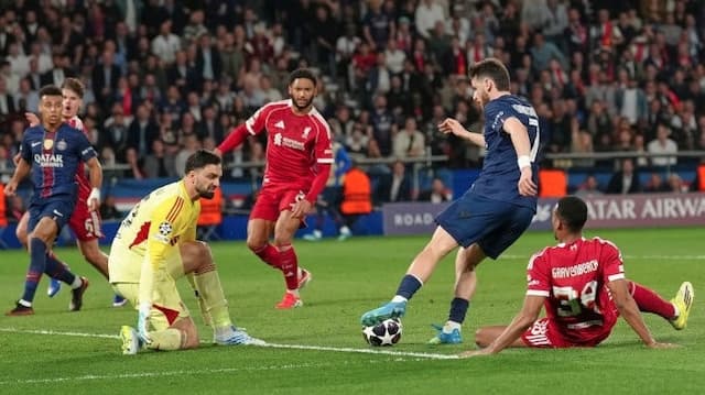 Menanti Keajaiban di Anfield: Misi Sulit Liverpool Comeback 3-0 Lawan PSG Menanti Keajaiban di Anfield: Misi Sulit Liverpool Comeback 3-0 Lawan PSG