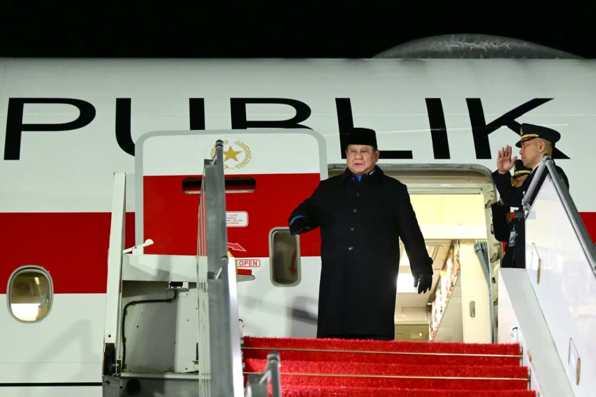Setelah 5 Jam Bertemu Putin, Prabowo Terbang ke Prancis Setelah 5 Jam Bertemu Putin, Prabowo Terbang ke Prancis