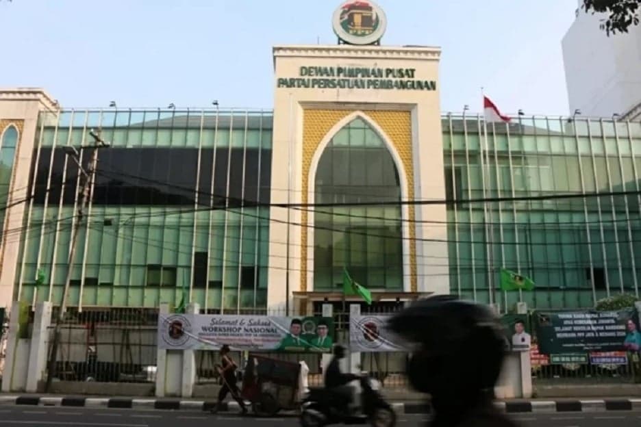 KPU Ingatkan PPP Tetap Mengacu UU Pemilu dan Parpol saat Daftar Peserta Pemilu KPU Ingatkan PPP Tetap Mengacu UU Pemilu dan Parpol saat Daftar Peserta Pemilu