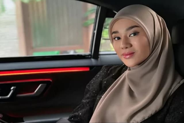 Viral VCS Suami Berujung Somasi, Clara Shinta Ajukan Gugatan Cerai Viral VCS Suami Berujung Somasi, Clara Shinta Ajukan Gugatan Cerai