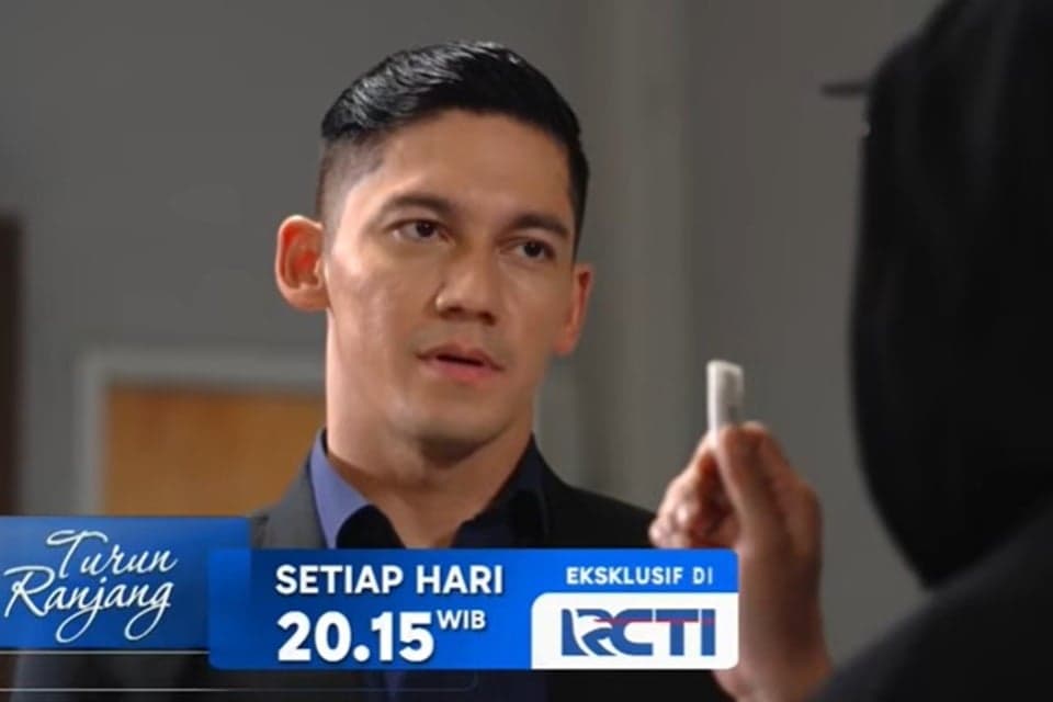 Sinopsis Sinetron 'Turun Ranjang' Eps 10: Wira Curigai Natha, Albi Rasakan Ancaman Nyata Sinopsis Sinetron 'Turun Ranjang' Eps 10: Wira Curigai Natha, Albi Rasakan Ancaman Nyata