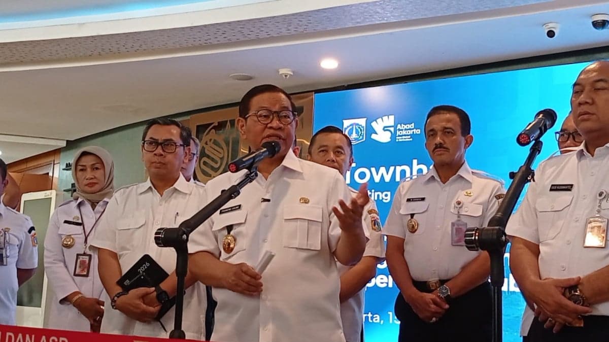 Pramono Copot Lurah Kalisari dan 2 Pejabat Kelurahan Buntut Aduan Warga Dibalas AI Pramono Copot Lurah Kalisari dan 2 Pejabat Kelurahan Buntut Aduan Warga Dibalas AI