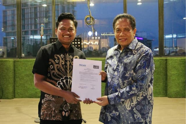PERADI dan Iwakum Teken MoU, Perkuat Kolaborasi Penegakan Hukum dan Pers PERADI dan Iwakum Teken MoU, Perkuat Kolaborasi Penegakan Hukum dan Pers