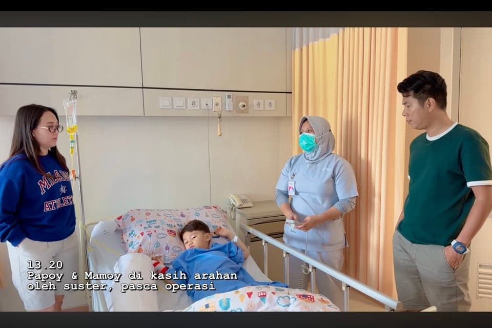 Merinding! Abew Operasi Amandel, Proses Operasi Bikin Tegang Merinding! Abew Operasi Amandel, Proses Operasi Bikin Tegang