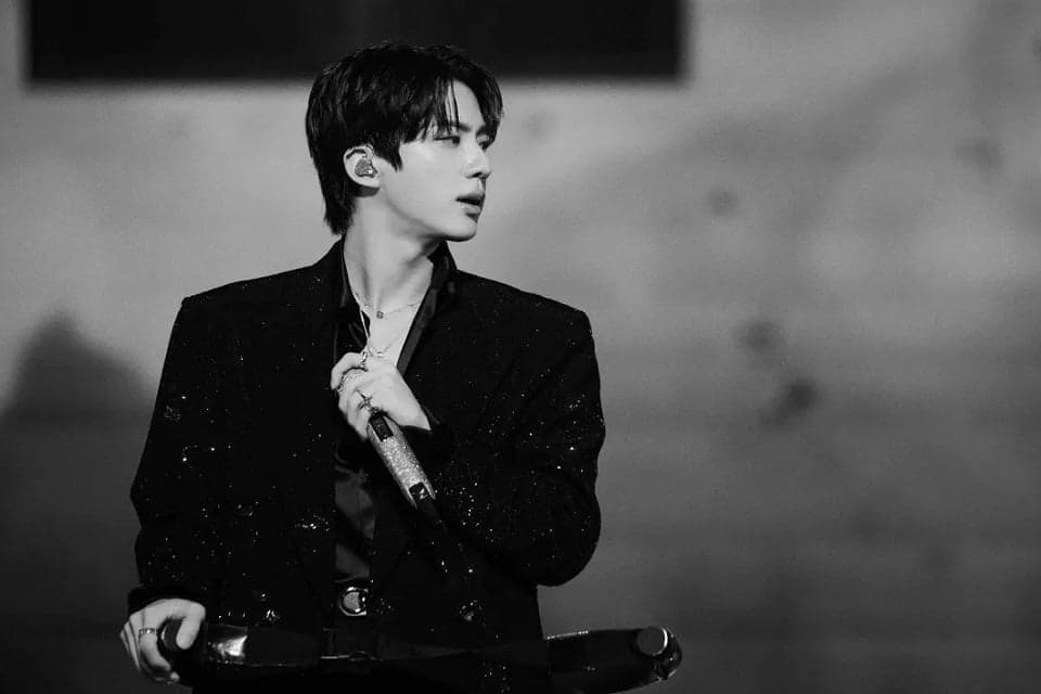 Kenapa Nama Jin BTS Tak Ada di Kredit Lagu 'ARIRANG'? Ini Penjelasannya Kenapa Nama Jin BTS Tak Ada di Kredit Lagu 'ARIRANG'? Ini Penjelasannya