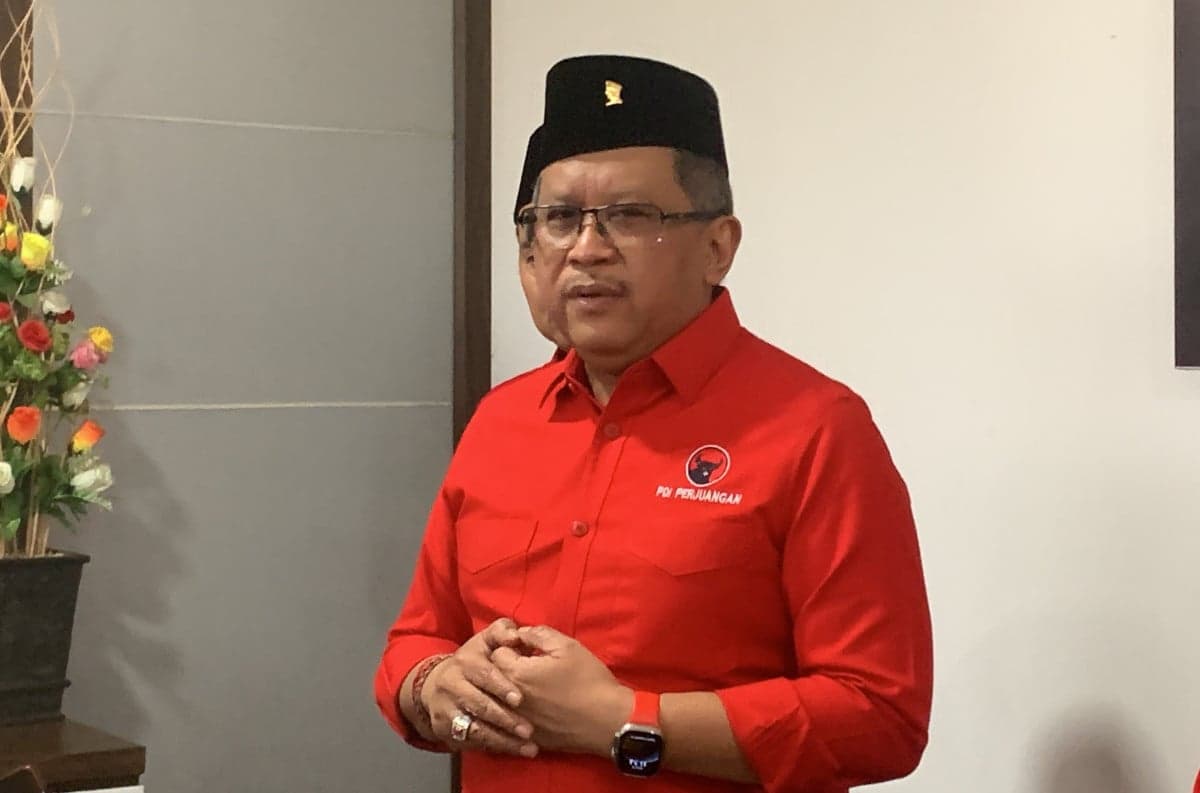 Hasto PDIP Soroti Fenomena Kritik Dibalas Laporan ke Polisi Hasto PDIP Soroti Fenomena Kritik Dibalas Laporan ke Polisi