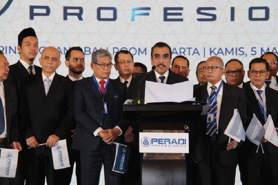 Ketum Peradi Profesional: Berhenti Jadikan Algoritma sebagai Entitas yang Kebal Hukum Ketum Peradi Profesional: Berhenti Jadikan Algoritma sebagai Entitas yang Kebal Hukum