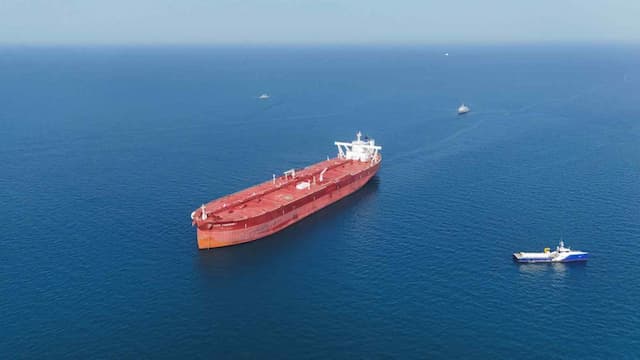 Kapal Tanker Malaysia yang Lewat Selat Hormuz Tiba, Boyong Minyak 1 Juta Barel Kapal Tanker Malaysia yang Lewat Selat Hormuz Tiba, Boyong Minyak 1 Juta Barel