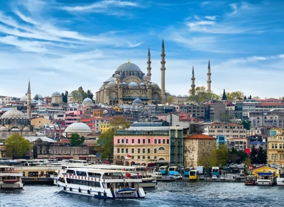 Negara-negara Arab Terpuruk karena Perang Iran, Turki Justru Raih Untung Besar Negara-negara Arab Terpuruk karena Perang Iran, Turki Justru Raih Untung Besar