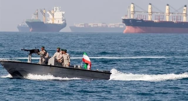 3 Syarat Iran untuk Selat Hormuz: Apa yang Harus Dilakukan Kapal untuk Melewatinya? 3 Syarat Iran untuk Selat Hormuz: Apa yang Harus Dilakukan Kapal untuk Melewatinya?