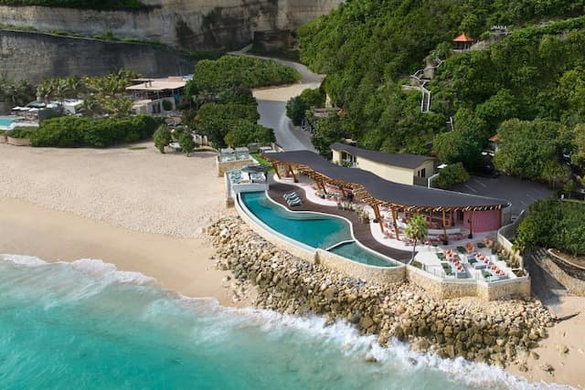 Bali Gateway: Vila di Puncak Ungasan Sajikan Wellness, Kuliner Spesial dan Atraksi Budaya Bali Gateway: Vila di Puncak Ungasan Sajikan Wellness, Kuliner Spesial dan Atraksi Budaya