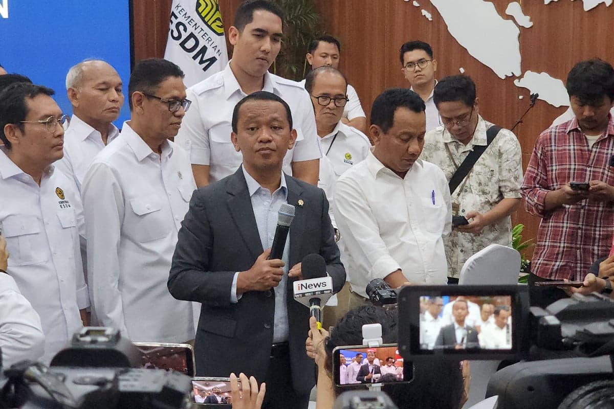 Bahlil Buka Suara Soal Kenaikan Harga LPG 12 Kg: Pemerintah Hanya Jamin Gas Subsidi Bahlil Buka Suara Soal Kenaikan Harga LPG 12 Kg: Pemerintah Hanya Jamin Gas Subsidi