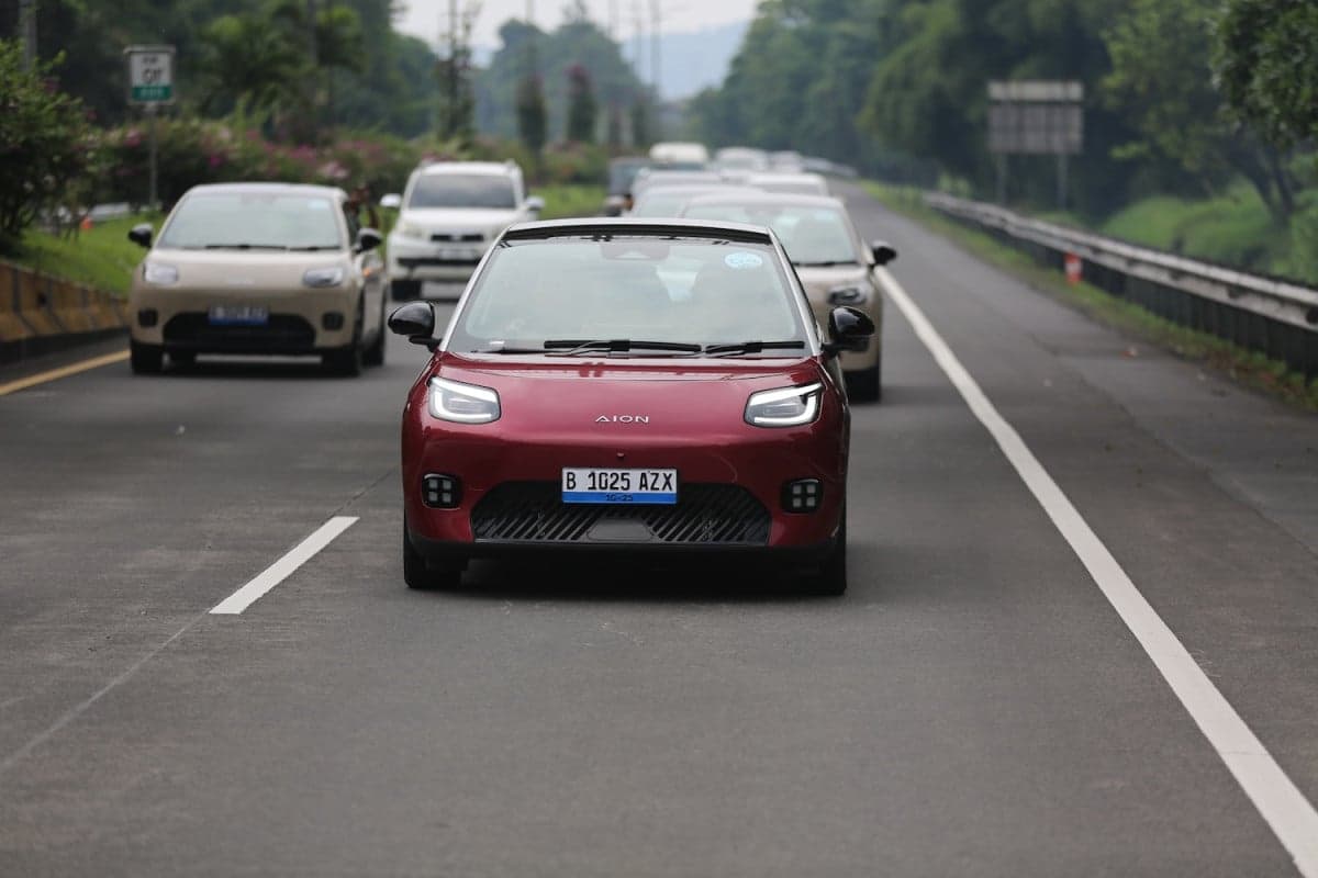 Modal Baterai 500 KM dan Rangka Tulang Naga, Aion UT Pimpin Pasar Hatchback Listrik Modal Baterai 500 KM dan Rangka Tulang Naga, Aion UT Pimpin Pasar Hatchback Listrik