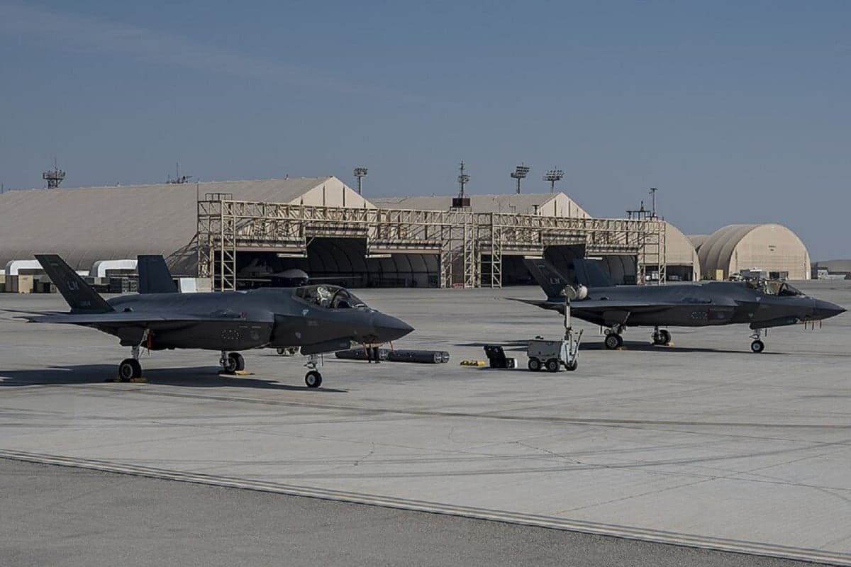 'UEA Tak Lagi Butuh AS, Pangkalan Militer Amerika Itu Beban dan Bukan Aset' 'UEA Tak Lagi Butuh AS, Pangkalan Militer Amerika Itu Beban dan Bukan Aset'