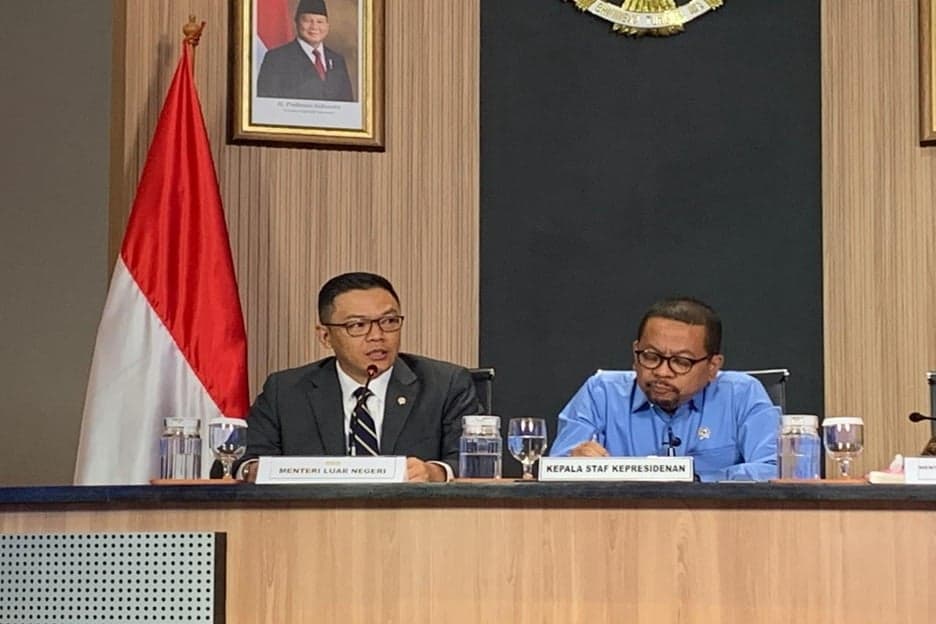 2 Kapal Pertamina Masih Tertahan di Selat Hormuz, Menlu Pastikan Stok BBM Aman 2 Kapal Pertamina Masih Tertahan di Selat Hormuz, Menlu Pastikan Stok BBM Aman