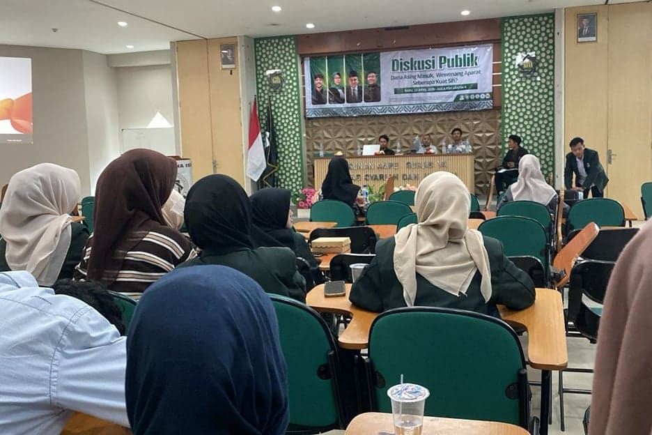 Dosen UIN Sunan Ampel: Dana Asing Tak Dilarang tapi Negara Wajib Mengawasi Dosen UIN Sunan Ampel: Dana Asing Tak Dilarang tapi Negara Wajib Mengawasi