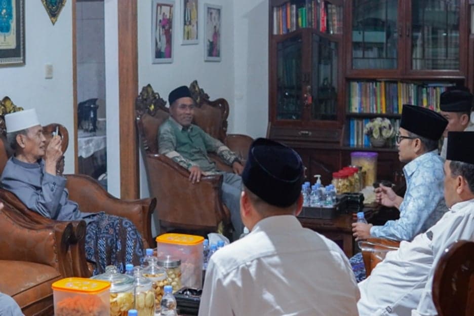 Calon Ketum PBNU Gus Salam Temui Sejumlah Tokoh NU Jawa Barat Calon Ketum PBNU Gus Salam Temui Sejumlah Tokoh NU Jawa Barat